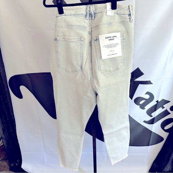 GOOD American Good Legs Crop Skinny Sculpting Jeans Frey Hem. - Picture 12 of 14